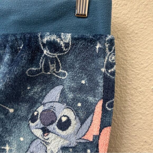 Disney Women’s Pajamas Lilo & Stitch Fleeced Jogggers Size Small - Picture 13 of 15